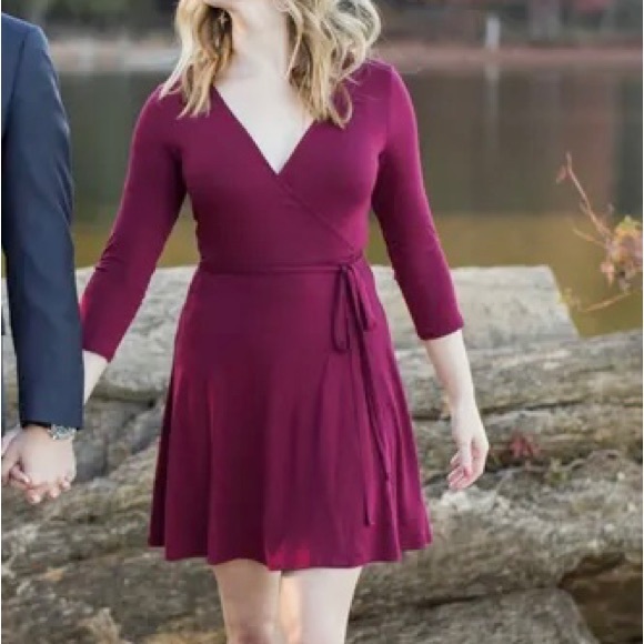 NWT Lulu’s Twirl Worthy Burgundy Wrap Dress Size Small - Picture 12 of 12